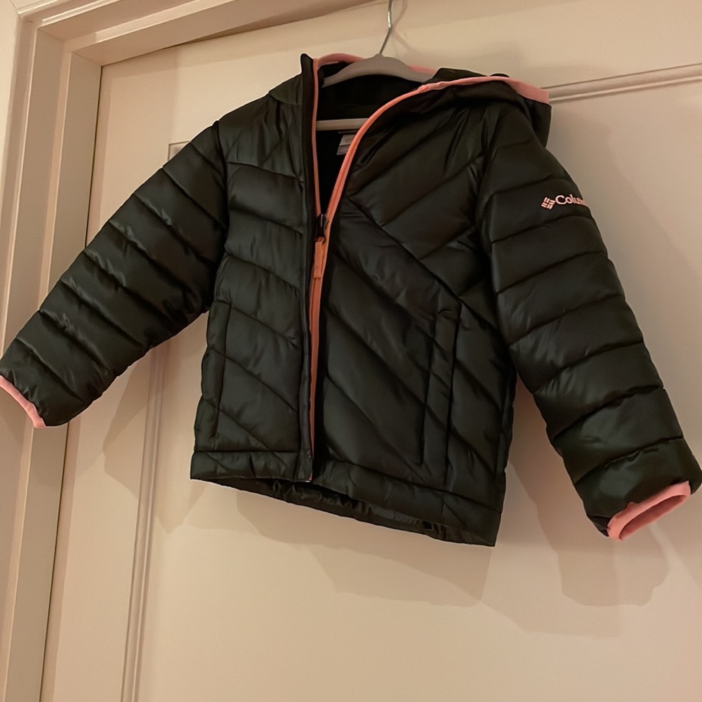 Columbia Black and Pink Puffer Coat Jacket
